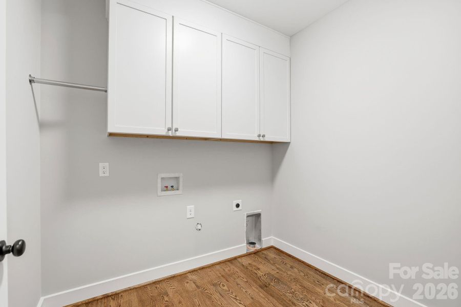 Spacious, unfurnished interior of a new home in , Monroe (Image 22).
