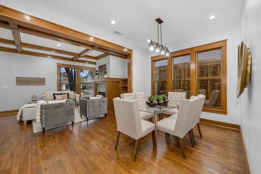 Furnished interior view inside a new home in , Dallas (Image 16).