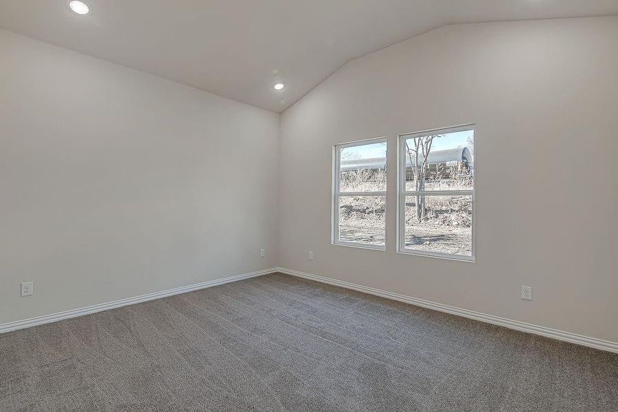 Spacious, unfurnished interior of a new home in , Fort Worth (Image 17).