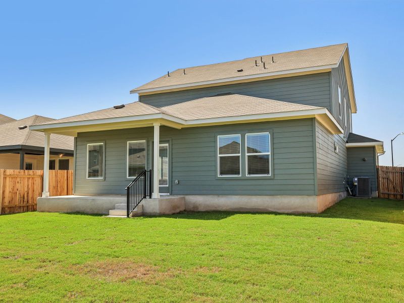 Exterior details and patio area of a home in Waterstone Crossing, Kyle (Image 3).