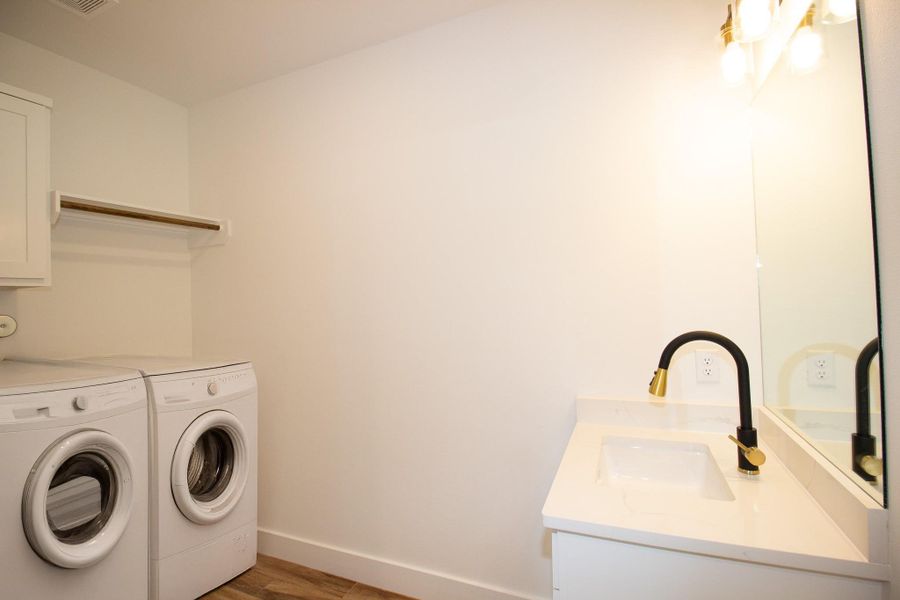 Close-up of interior finishes inside a home in , Hempstead (Image 11).