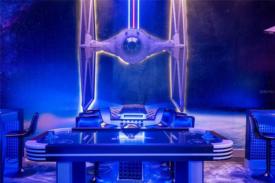 Image 79 of a home in .