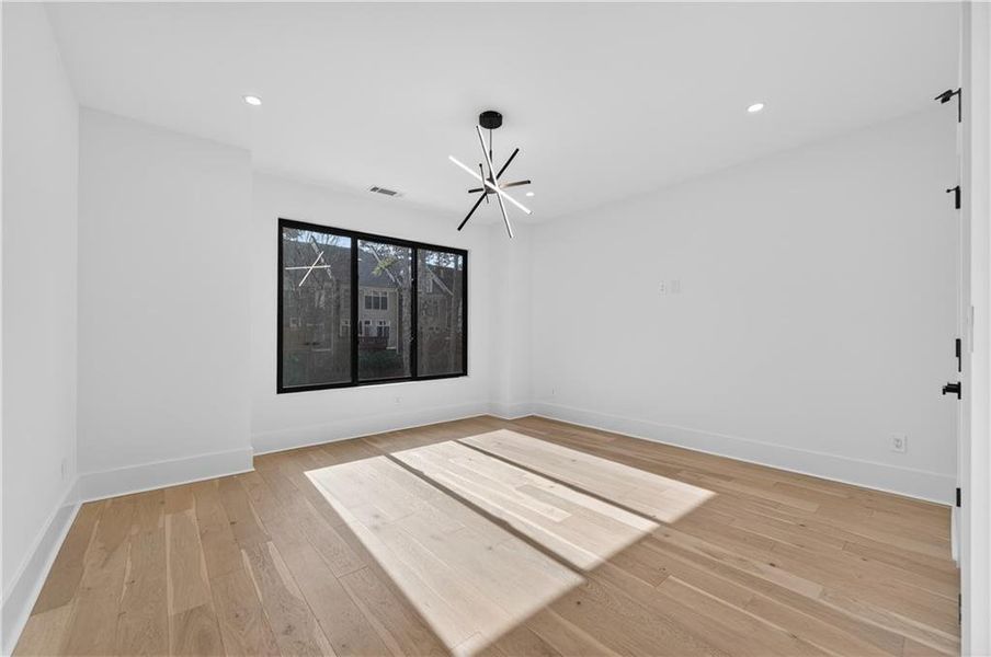 Spacious, unfurnished interior of a new home in , Atlanta (Image 54).