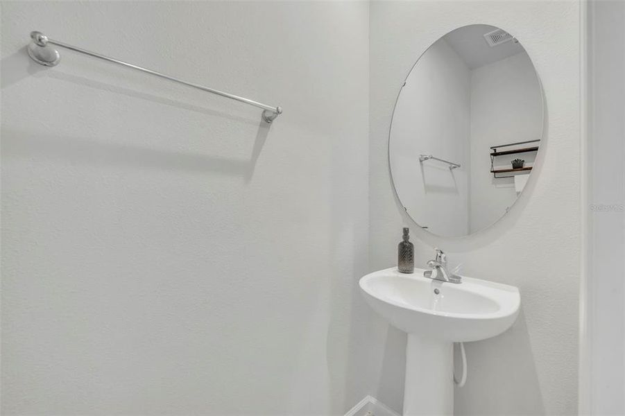 Close-up of interior finishes inside a home in , Haines City (Image 20).