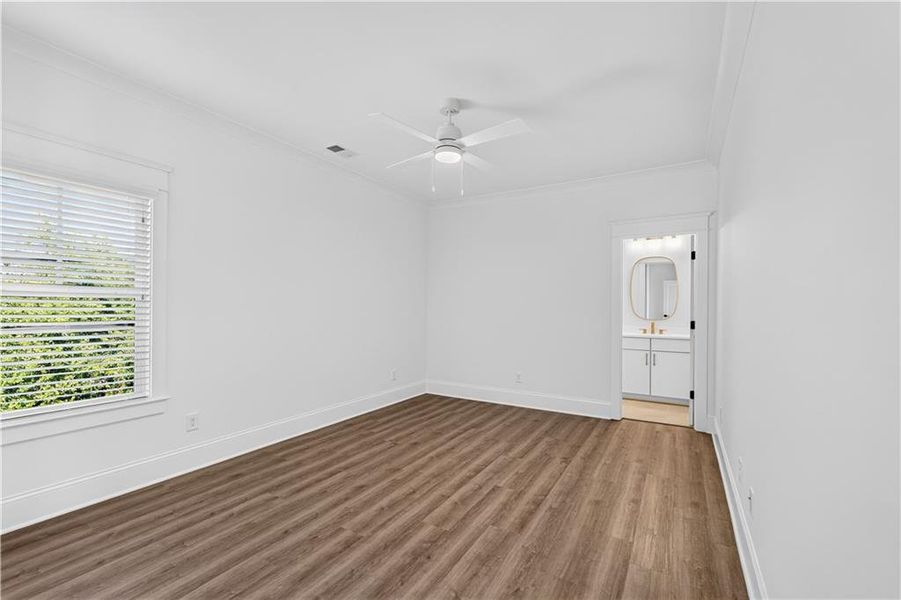 Spacious, unfurnished interior of a new home in , Marietta (Image 49).
