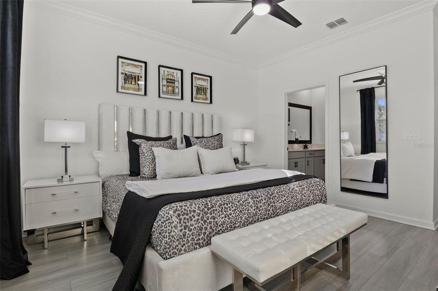 Furnished interior view inside a new home in Tohoqua, Kissimmee (Image 9).