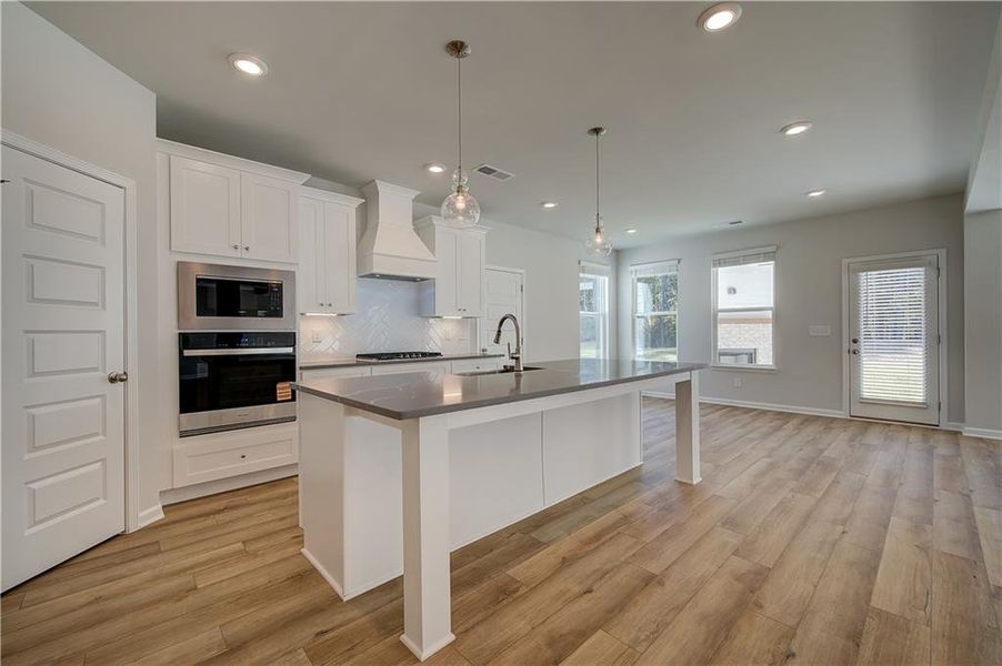 Furnished interior view inside a new home in Riverbend Overlook, Fayetteville (Image 10).