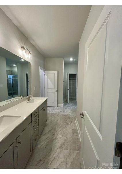 Image 22 of a home in Crystal Village.