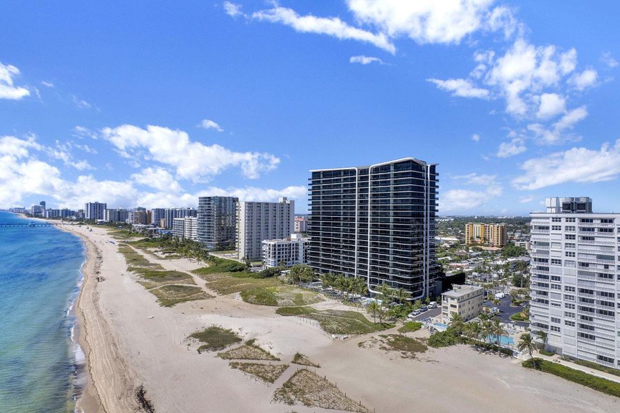 Image 43 of a home in .