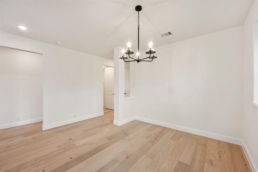 Spacious, unfurnished interior of a new home in Windsong Ranch Classic 61, Prosper (Image 25). Spacious, unfurnished interior of a new home in Windsong Ranch Classic 61, Prosper (Image 25).