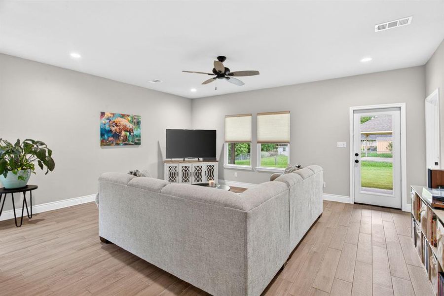 Furnished interior view inside a new home in , Granbury (Image 6).