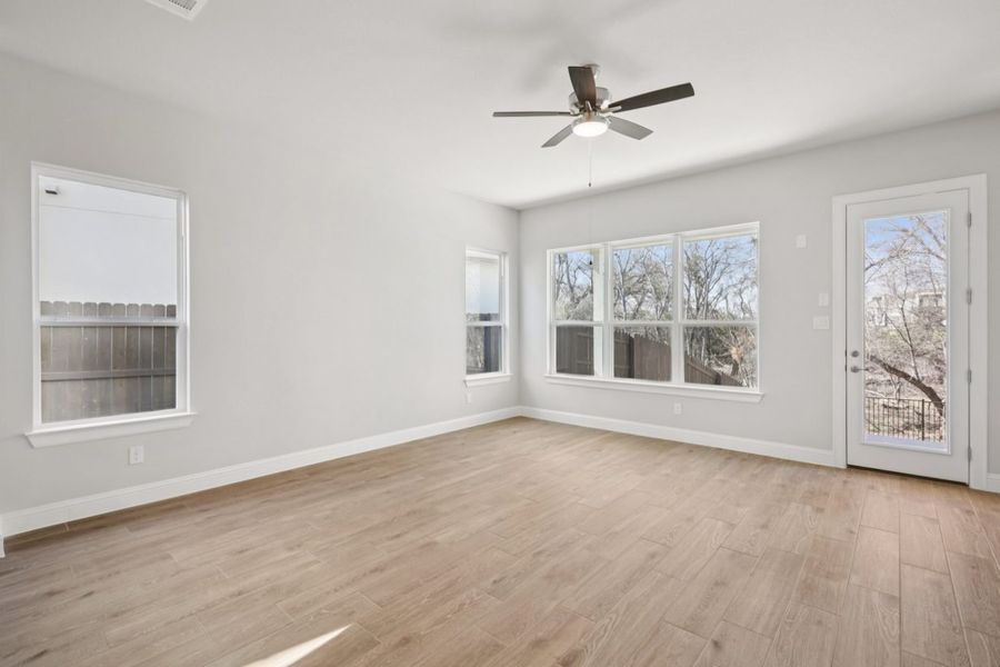 Spacious, unfurnished interior of a new home in Cross Creek, Cedar Park (Image 10).