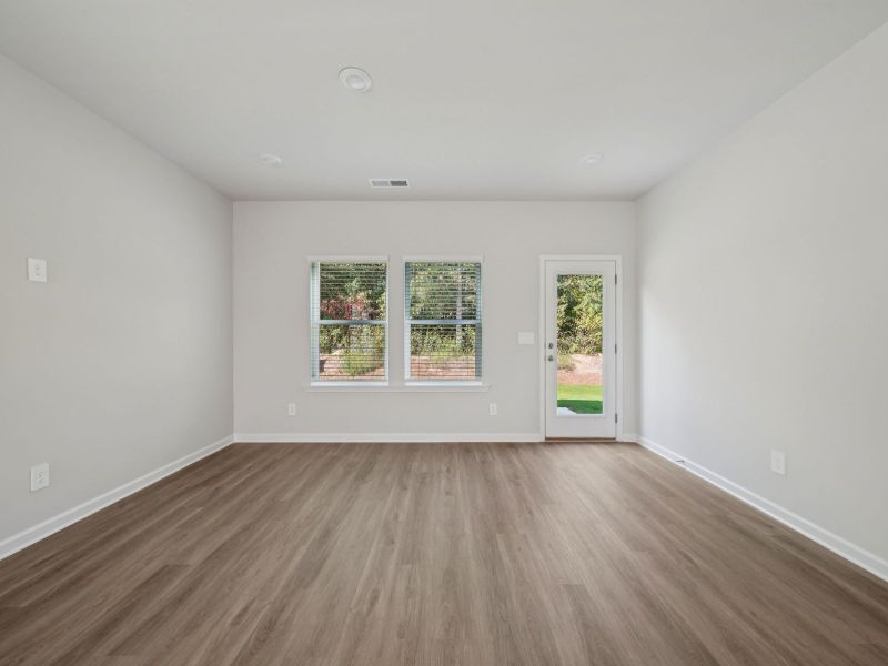 Spacious, unfurnished interior of a new home in Artisan Walk, Fairburn (Image 11). Spacious, unfurnished interior of a new home in Artisan Walk, Fairburn (Image 11).