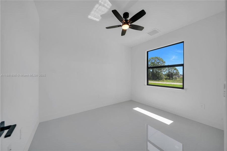 Image 35 of a home in .