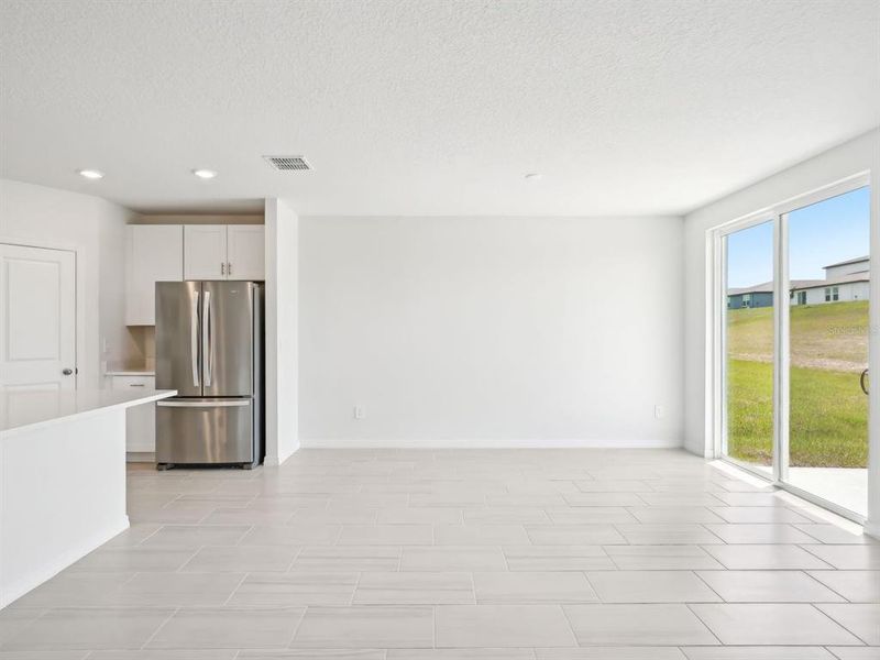 Spacious, unfurnished interior of a new home in Benton Hills - Classic Series, Brooksville (Image 35).