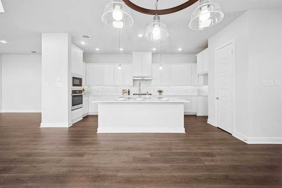 Furnished interior view inside a new home in The Retreat at Harvest, Argyle (Image 10). Furnished interior view inside a new home in The Retreat at Harvest, Argyle (Image 10).