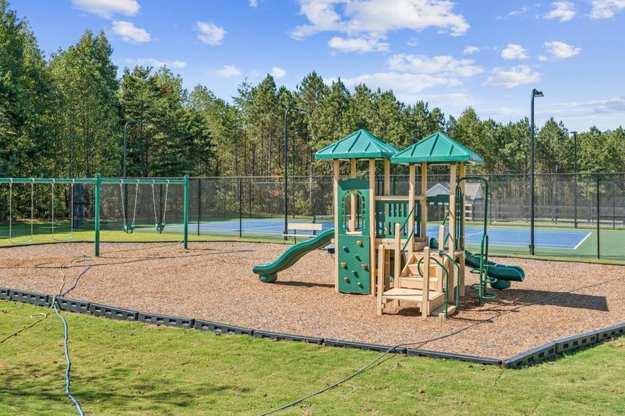 Community amenities in Parkside at Carter Grove, Cartersville (Image 33).