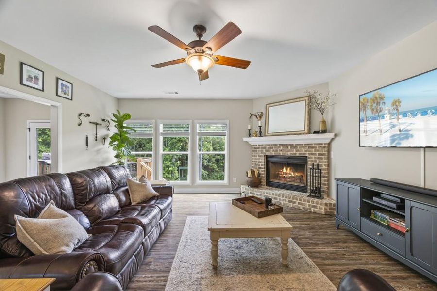 Furnished interior view inside a new home in , Dawsonville (Image 46). Furnished interior view inside a new home in , Dawsonville (Image 46).