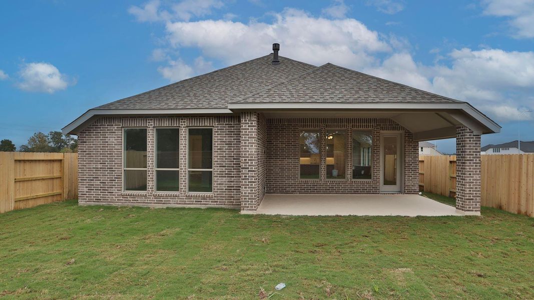 Exterior details and patio area of a home in Everly 50', Hockley (Image 3).