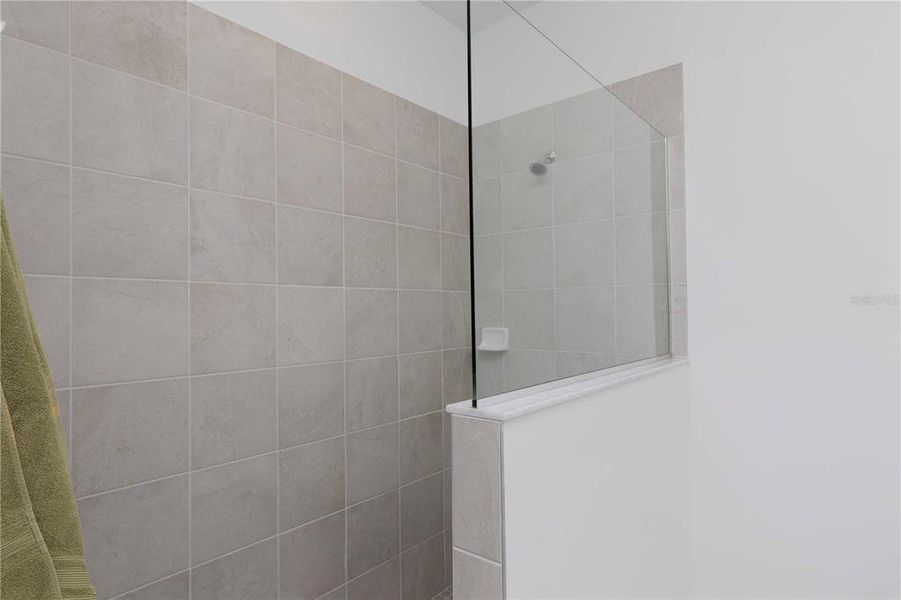 Image 33 of a home in . Image 33 of a home in .