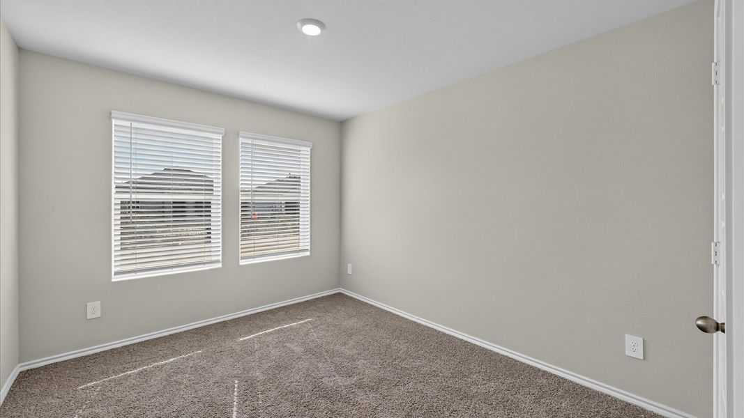 Spacious, unfurnished interior of a new home in Lankford Farms, Cleburne (Image 20).