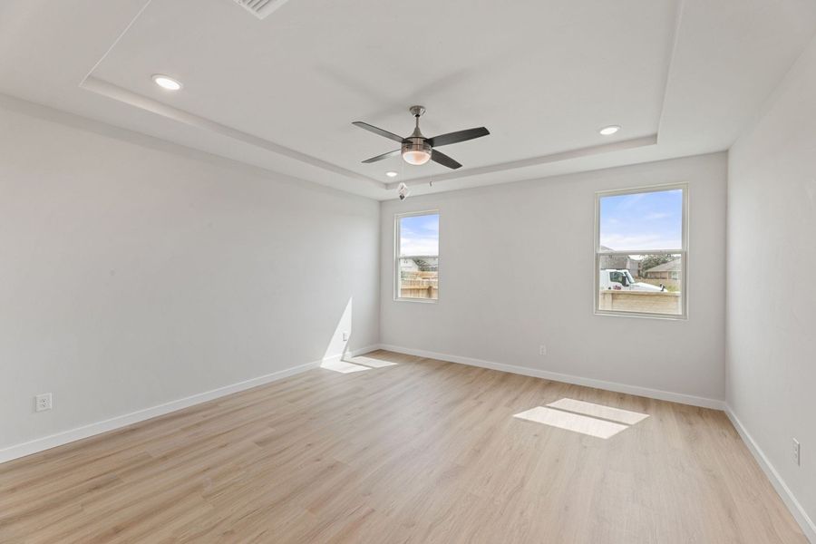 Representative unfurnished interior of a home built from the Abilene by Hakes Brothers in Hunters Ranch, San Antonio (Image 9).