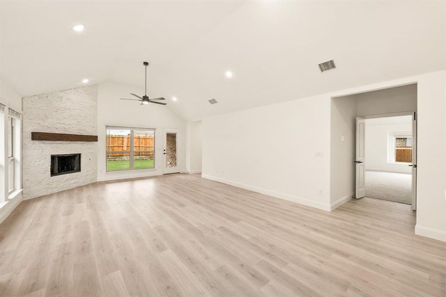 Spacious, unfurnished interior of a new home in West Crossing, Anna (Image 17). Spacious, unfurnished interior of a new home in West Crossing, Anna (Image 17).