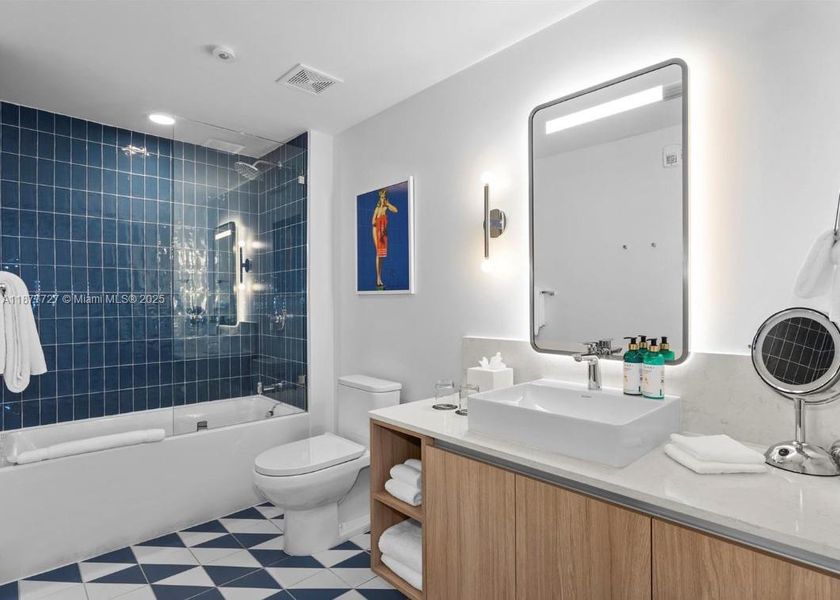 Furnished interior view inside a new home in Gale Hotel & Residences Miami (former Natiivo), Miami (Image 2). Furnished interior view inside a new home in Gale Hotel & Residences Miami (former Natiivo), Miami (Image 2).