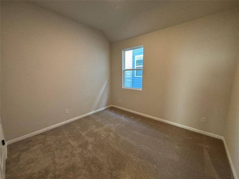 Spacious, unfurnished interior of a new home in Cannon Ranch 40s, Dripping Springs (Image 26).