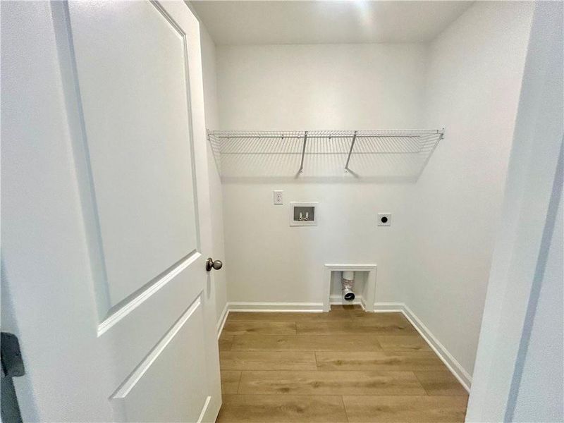 Spacious, unfurnished interior of a new home in , Locust Grove (Image 19).