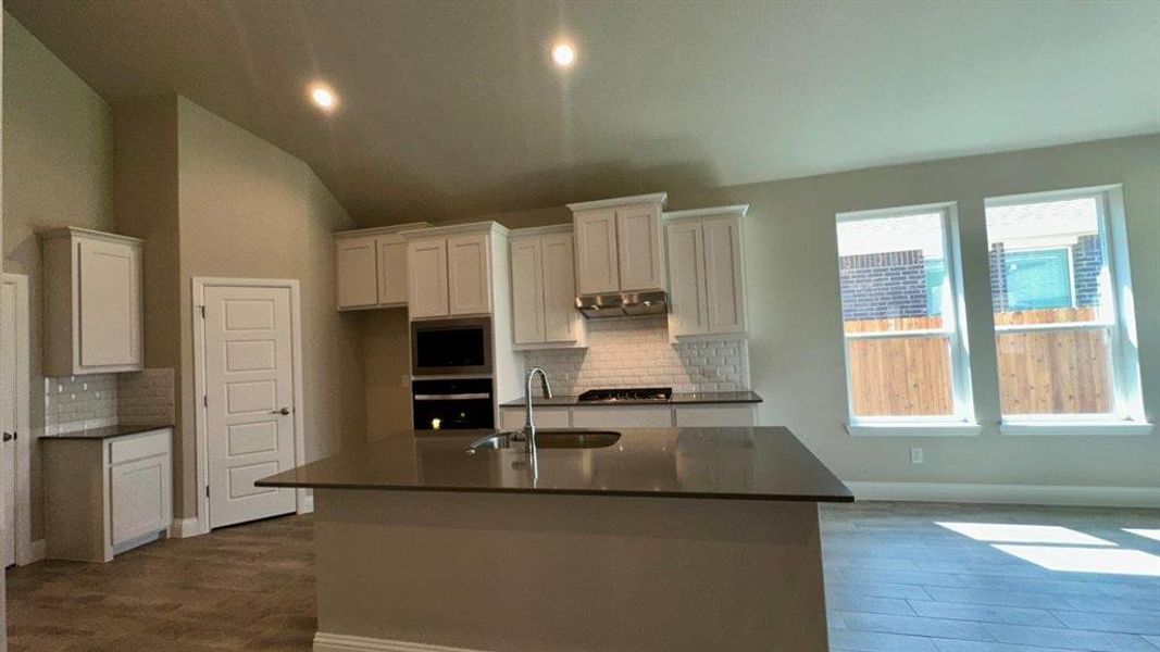 Furnished interior view inside a new home in Eagle Creek, Denton (Image 11). Furnished interior view inside a new home in Eagle Creek, Denton (Image 11).