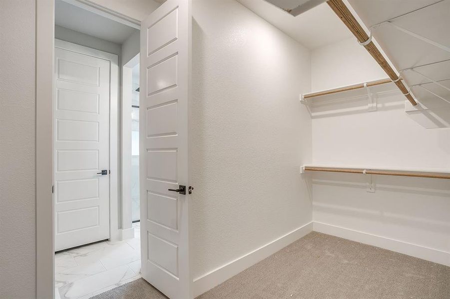 Spacious, unfurnished interior of a new home in Talon Hills, Fort Worth (Image 32). Spacious, unfurnished interior of a new home in Talon Hills, Fort Worth (Image 32).