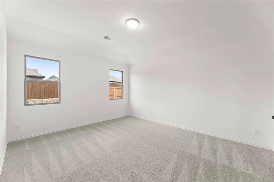 Spacious, unfurnished interior of a new home in Gateway Parks, Forney (Image 16). Spacious, unfurnished interior of a new home in Gateway Parks, Forney (Image 16).