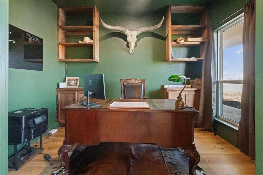 Furnished interior view inside a new home in , Collinsville (Image 27).