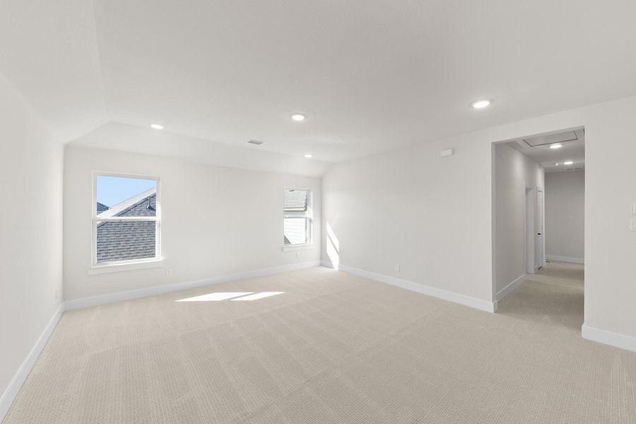 Spacious, unfurnished interior of a new home in Inspiration Collection 60 at Painted Tree, McKinney (Image 21). Spacious, unfurnished interior of a new home in Inspiration Collection 60 at Painted Tree, McKinney (Image 21).