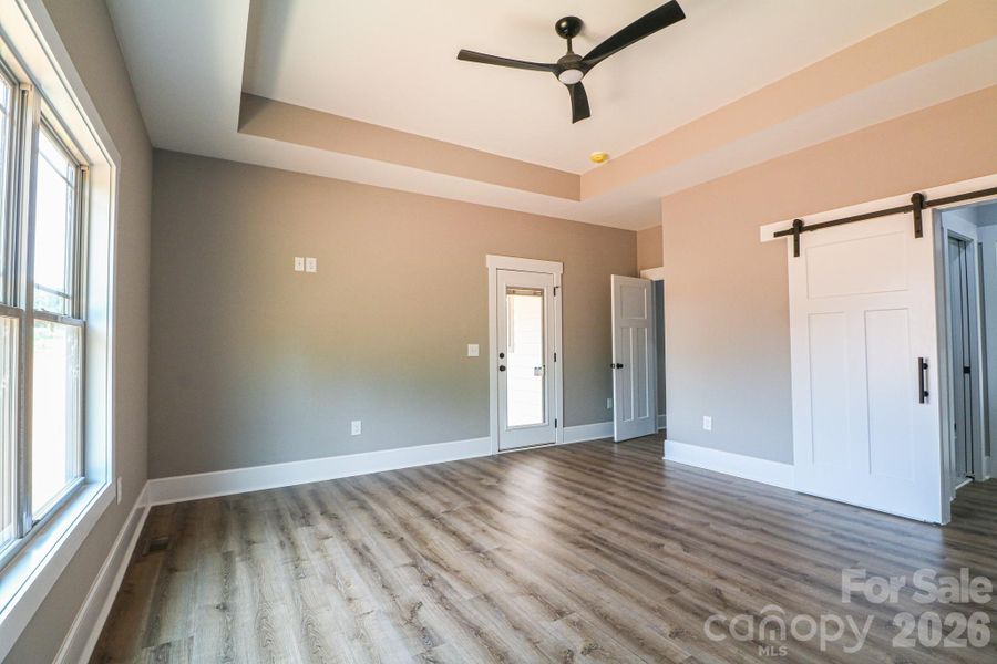Spacious, unfurnished interior of a new home in , Salisbury (Image 20).
