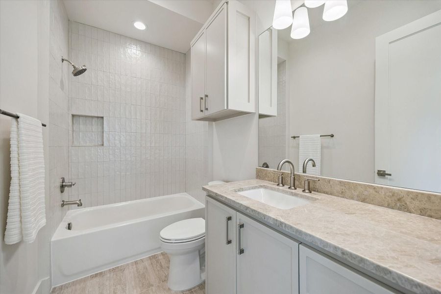 Furnished interior view inside a new home in , Houston (Image 17). Furnished interior view inside a new home in , Houston (Image 17).