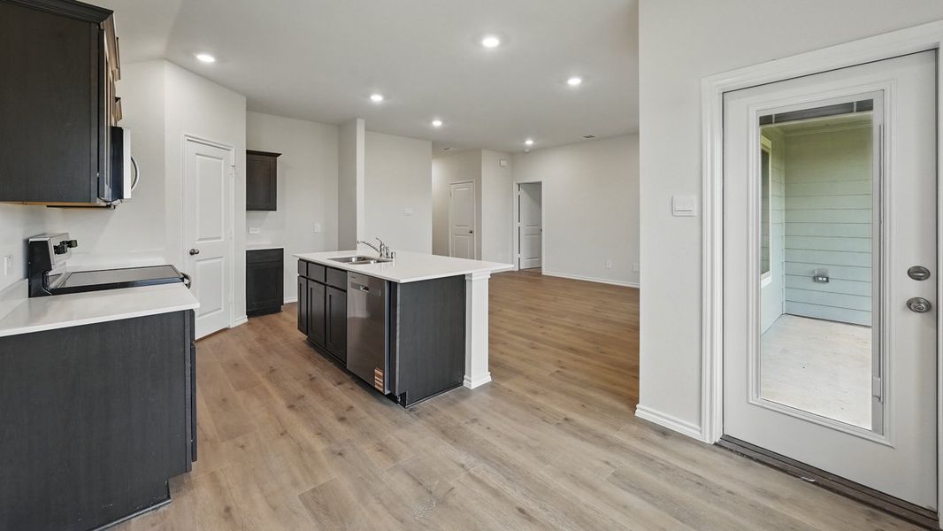 Furnished interior view inside a new home in Saddlebrook, Waxahachie (Image 4).