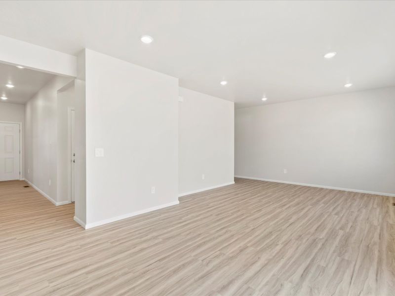 Spacious, unfurnished interior of a new home in Revere at Johnstown, Johnstown (Image 12).