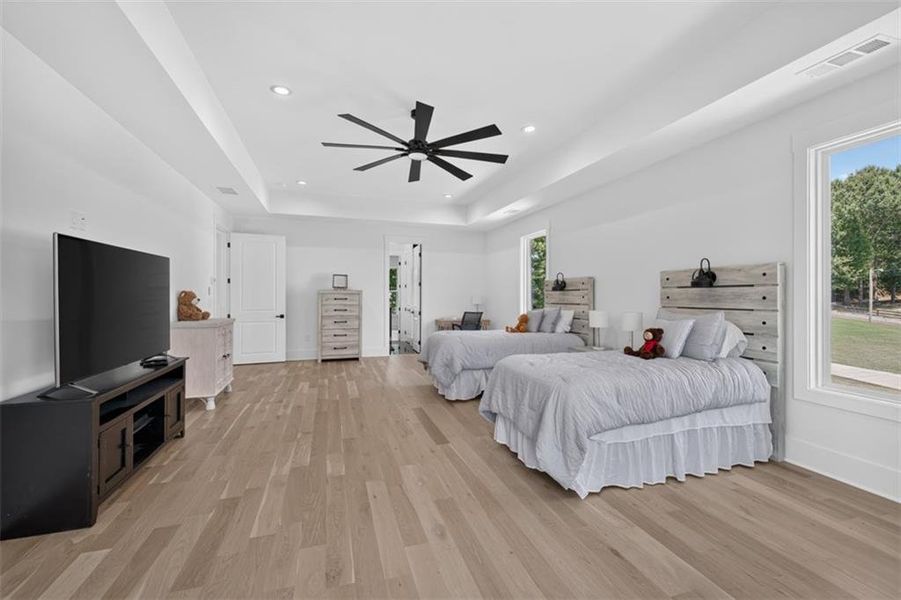 Furnished interior view inside a new home in , Buford (Image 72).