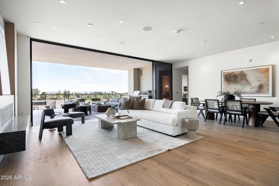 21-4849 N Camelback Rdg Dr a304, Scottsd