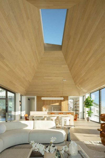 Image 24 of a home in .