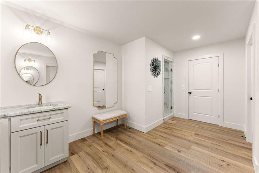 Furnished interior view inside a new home in , Jefferson (Image 51).