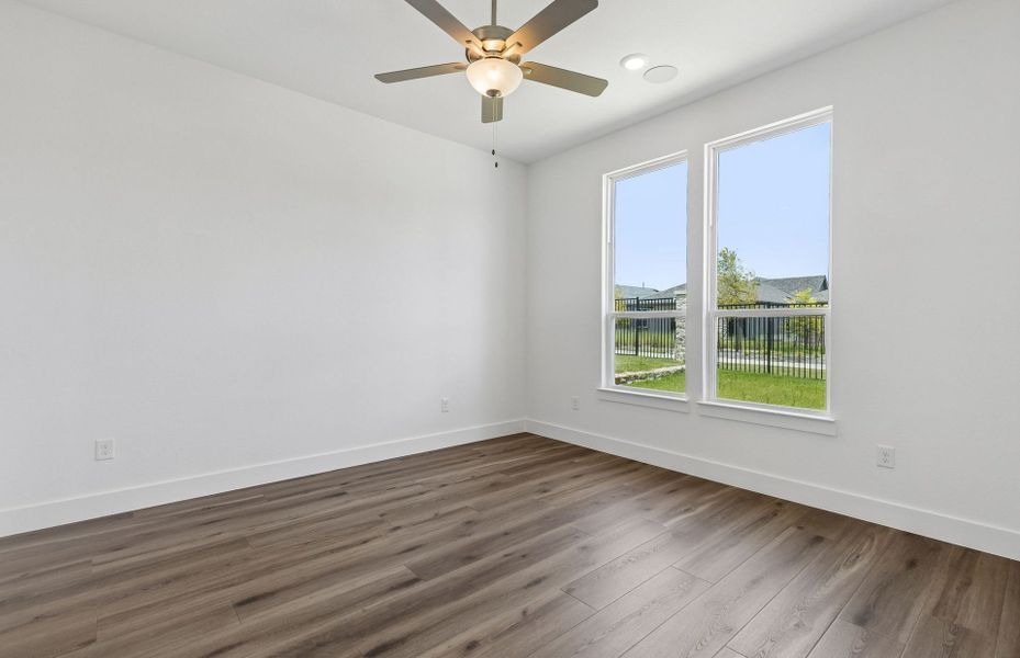 Spacious, unfurnished interior of a new home in Del Webb at Legacy Hills, Celina (Image 17).