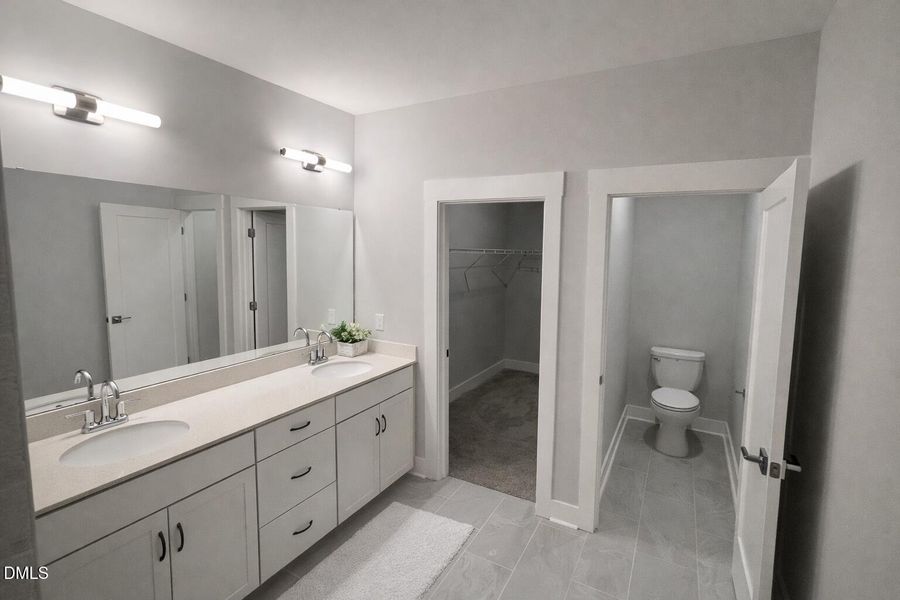 5B58624A-E390-4315-88B5-9418101872CF 5B58624A-E390-4315-88B5-9418101872CF