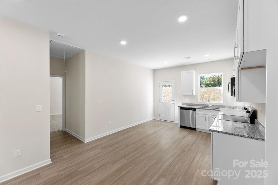 Spacious, unfurnished interior of a new home in , Spencer (Image 38).