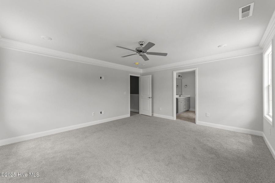 Spacious, unfurnished interior of a new home in Rutledge, Shallotte (Image 13). Spacious, unfurnished interior of a new home in Rutledge, Shallotte (Image 13).