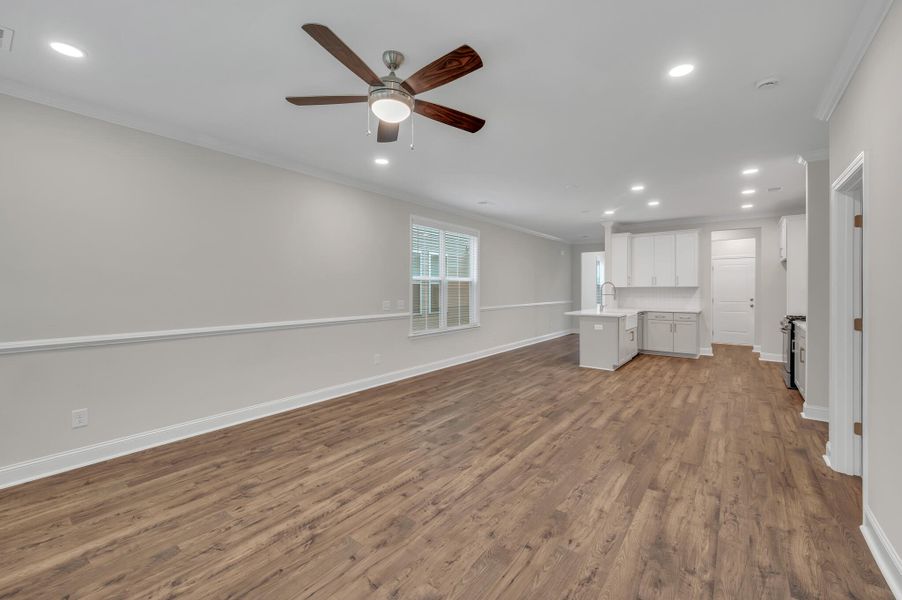 Spacious, unfurnished interior of a new home in , Summerville (Image 22).