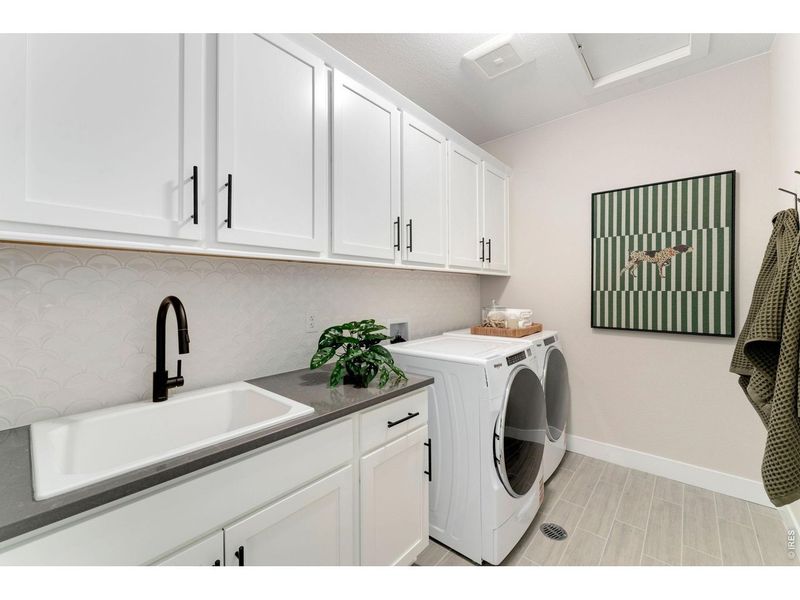 Furnished interior view inside a new home in Hidden Creek, Frederick (Image 40).