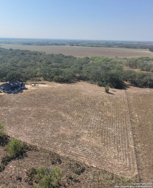 Image 19 of a home in . Image 19 of a home in .